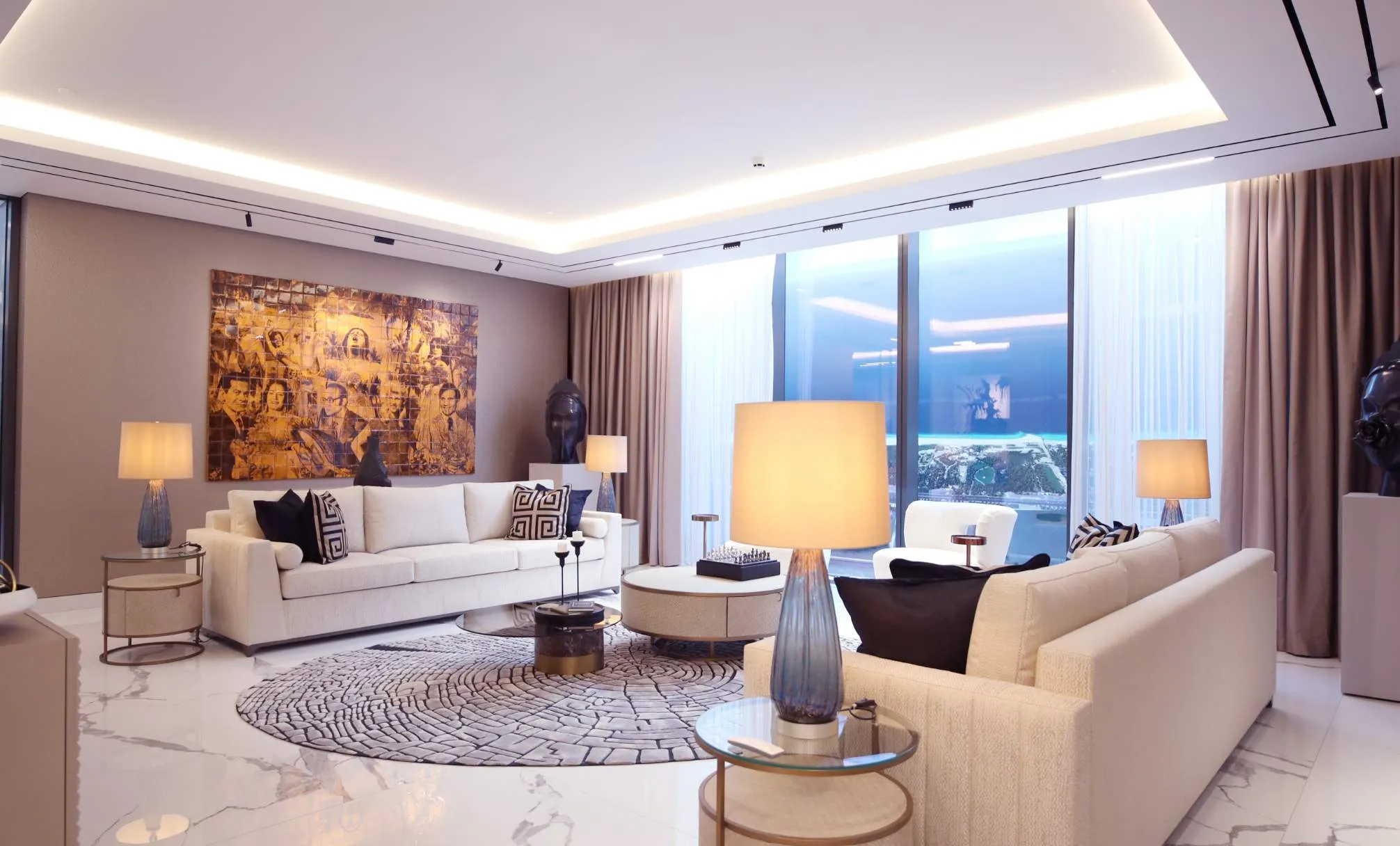 Mask Group 15286.jpg